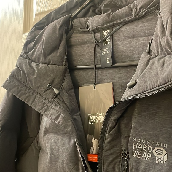 NWT Mountain Hardware - Stretchdown Jacket - Picture 9 of 13